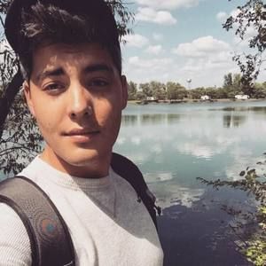 Meet your Posher, James